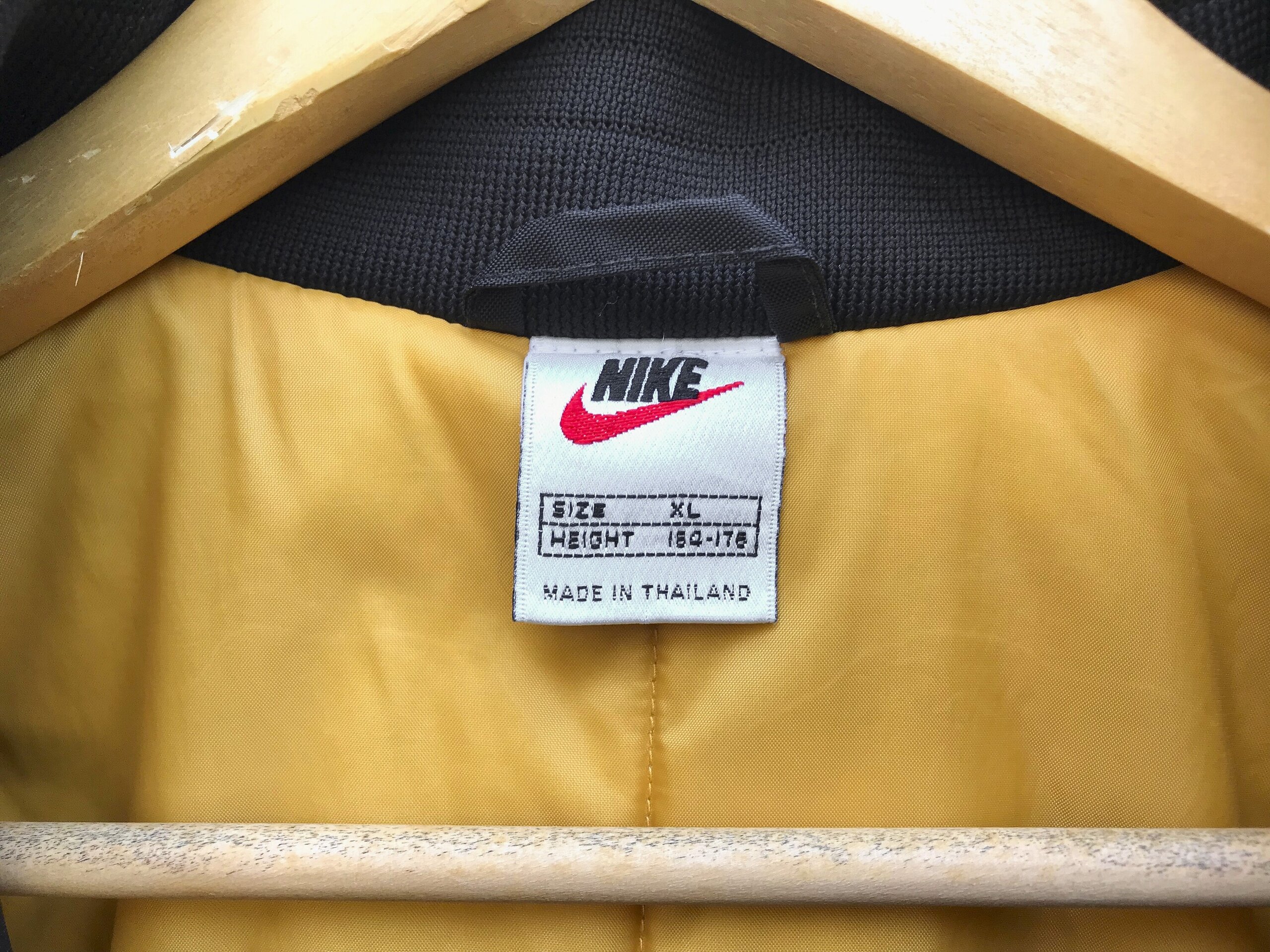 Nike Varsity Winter Jacket - Black / Yellow - 9