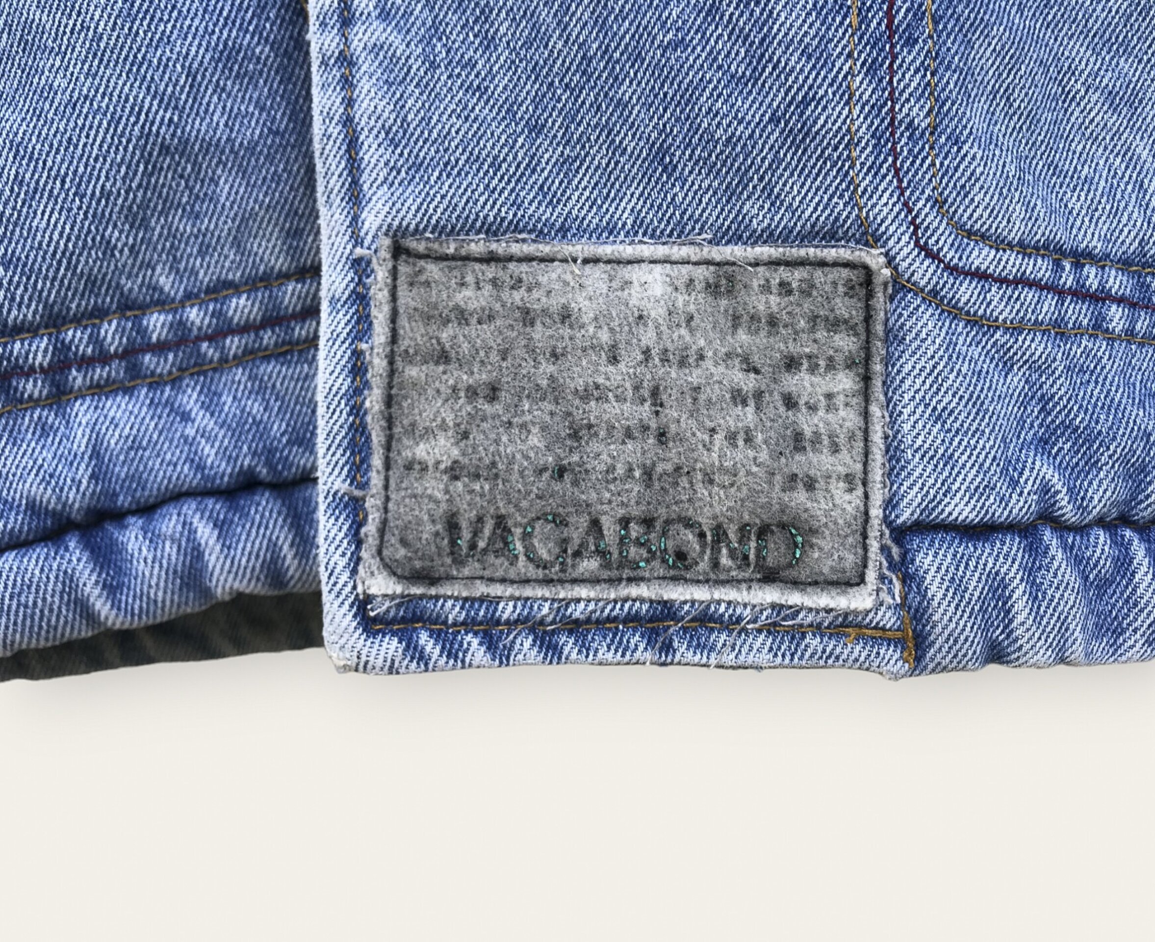 Vagabond Y2K Sherpa Jacket - Blue / Cream - 11